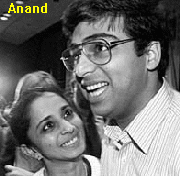 Viswanathan Anand con la moglie